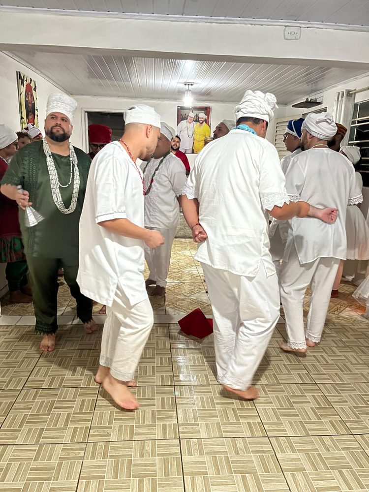 Roda de dança no terreiro